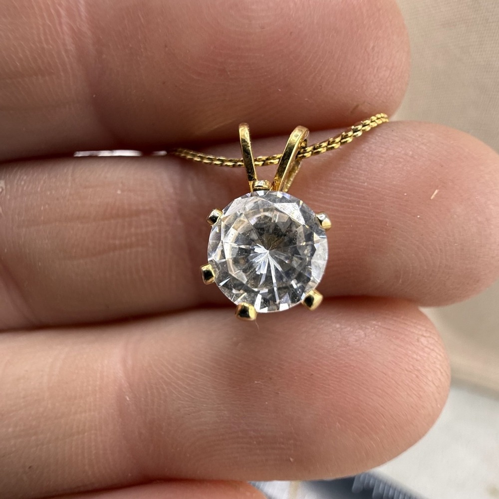 Vintage Estate Necklace Gold Tone Rhinestone Solitaire Dainty 17in